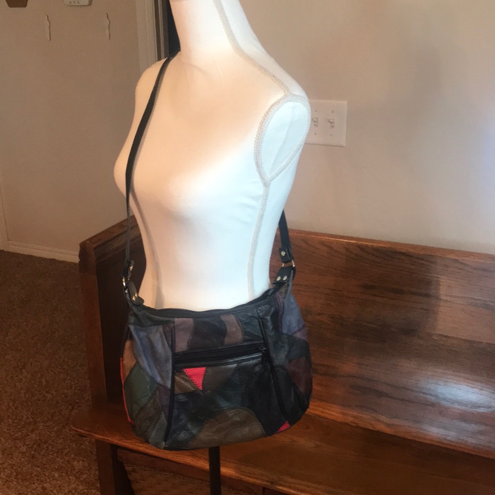 An Ambassador Design Purse